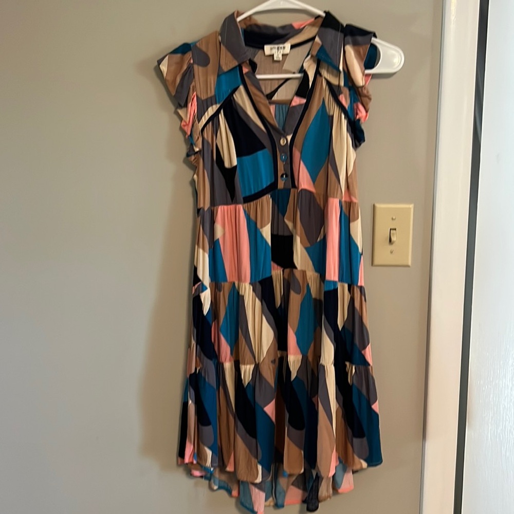 Umgee printed dress with button detail size small
